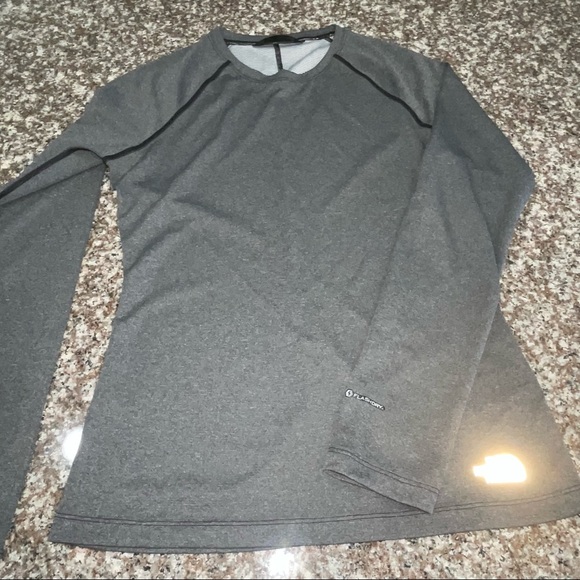 The North Face - Long sleeve Top Bundle - Picture 3 of 11